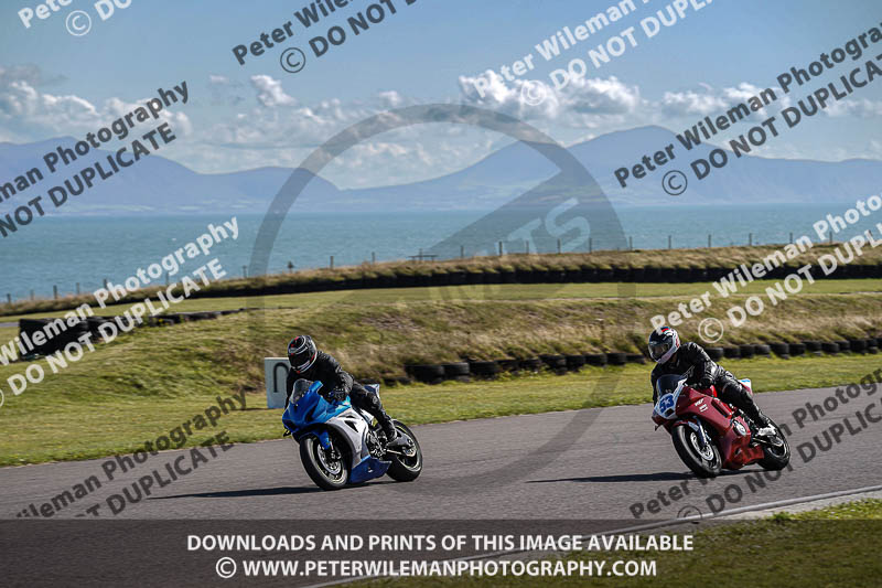 anglesey no limits trackday;anglesey photographs;anglesey trackday photographs;enduro digital images;event digital images;eventdigitalimages;no limits trackdays;peter wileman photography;racing digital images;trac mon;trackday digital images;trackday photos;ty croes